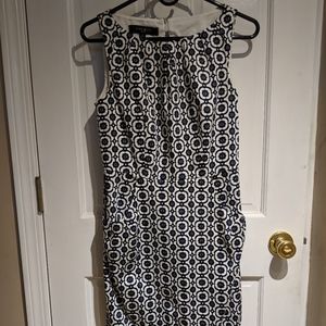 Nine West Dress Size 4 with pockets Blue and White